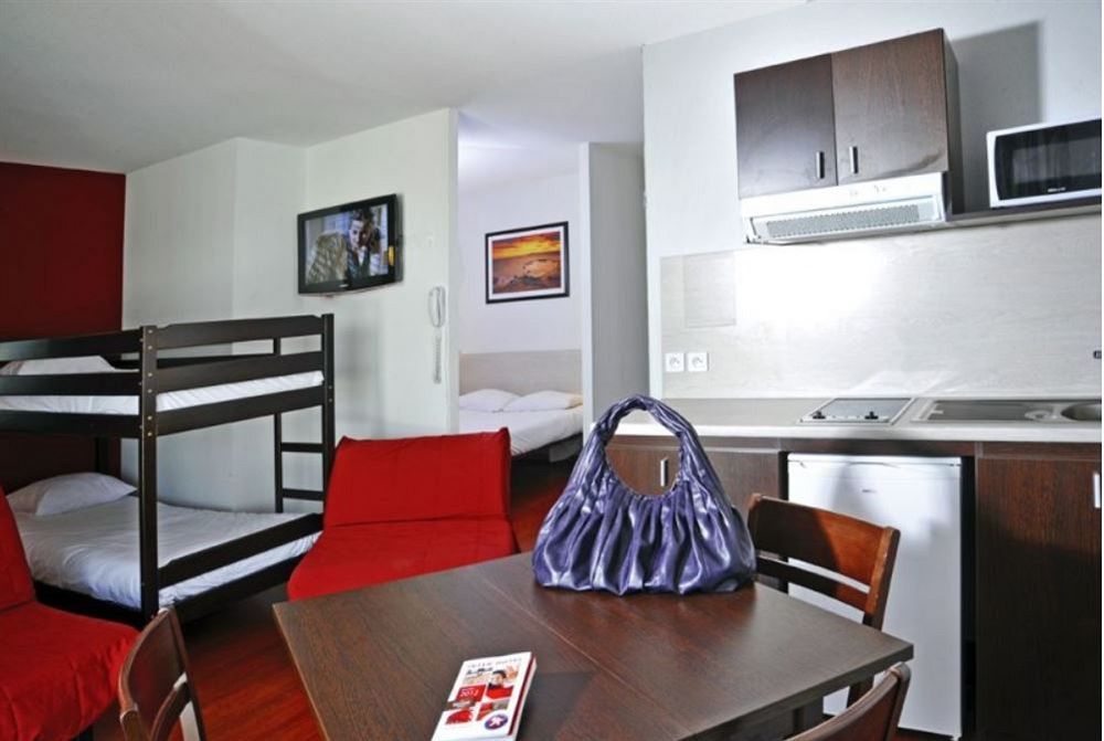B&B Hotel Perpignan 撒莱 外观 照片